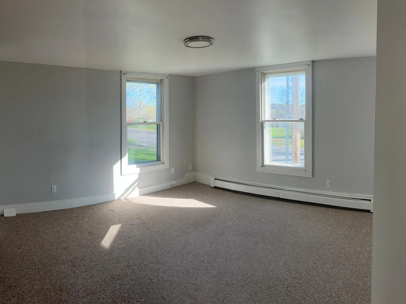 1 bed, 445 sqft, $1,350 — Photo 3