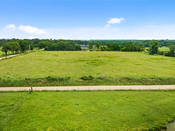 11230 John Zodrow Rd, Gentry, AR 72734