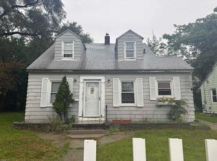 1033 S Pennsylvania Ave, Lansing, MI 48912