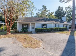 490 Cedar Grove Cir, Beaufort, SC 29902