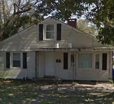 2nd image of 115 Rotary Ave
