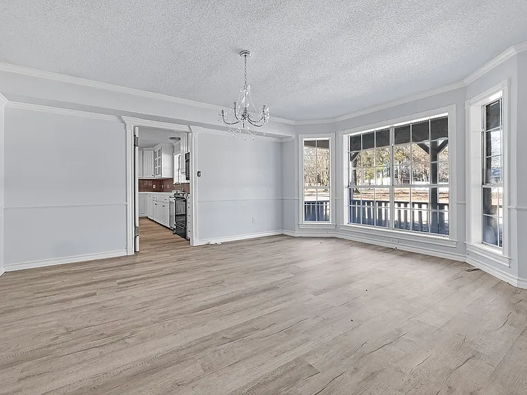 2607 Lonnie Ln — Photo 27