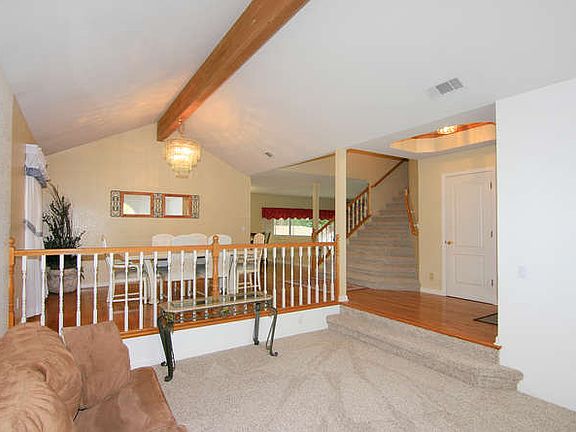 4th image of 2255 Banbury Cir