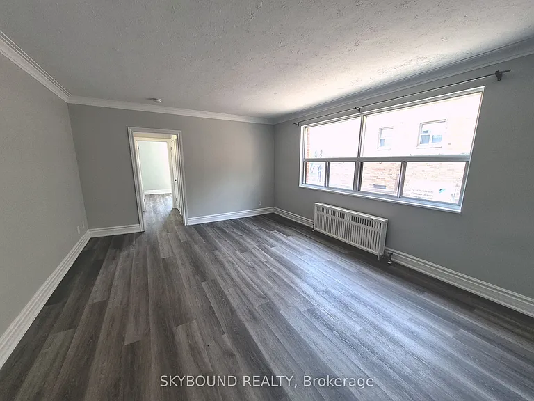 308 Lakeshore Rd W #3 — Photo 6
