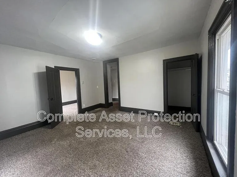 1405 Jefferson Ave #B — Photo 6