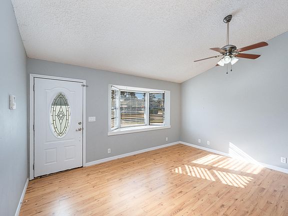 5th image of 6805 Haddington Dr