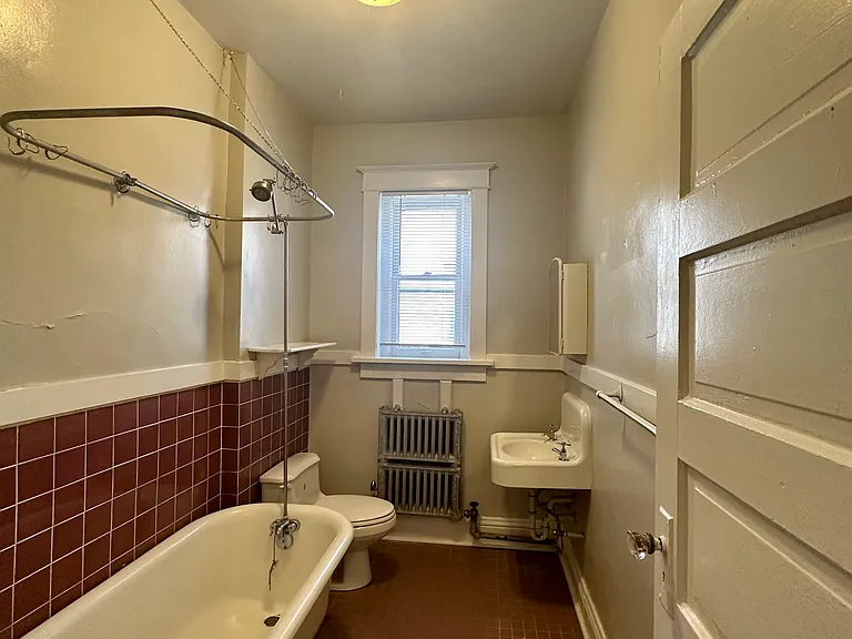 2208 E 17th Ave #7 — Photo 8