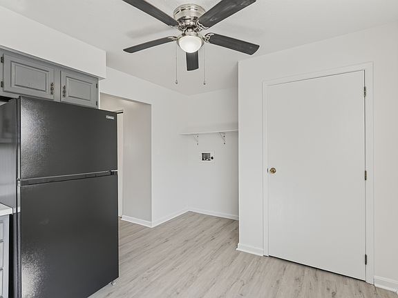 5th image of 720 Jersey Ridge Rd APT J5