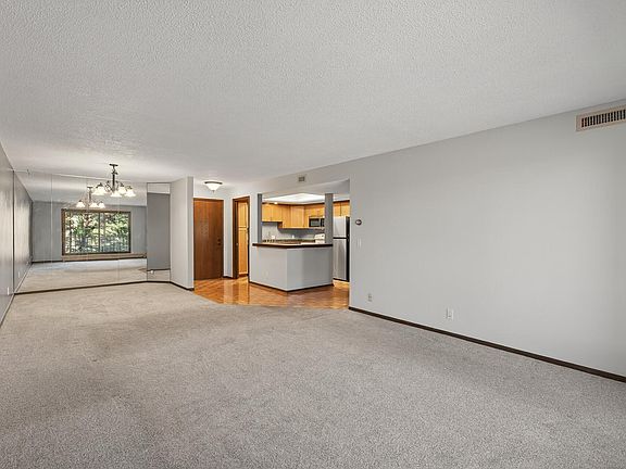 5th image of 4710 58th Ave N APT 202