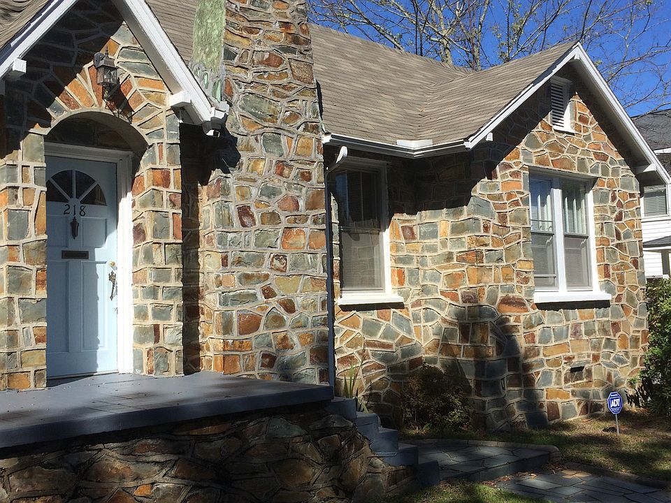 2nd image of 218 Rice St