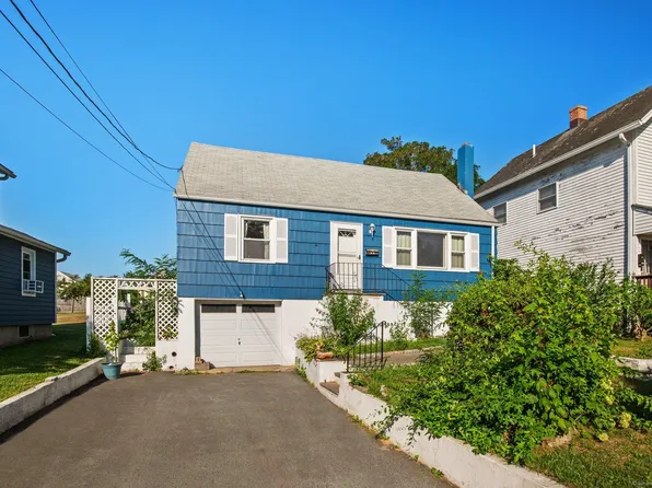 20 Ivy Place, Norwalk, CT 06854