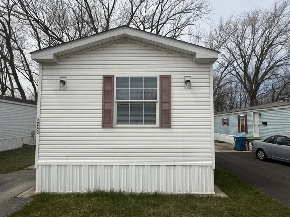 1712 S Dixie Hwy Trailer 243, Crete, IL 60417