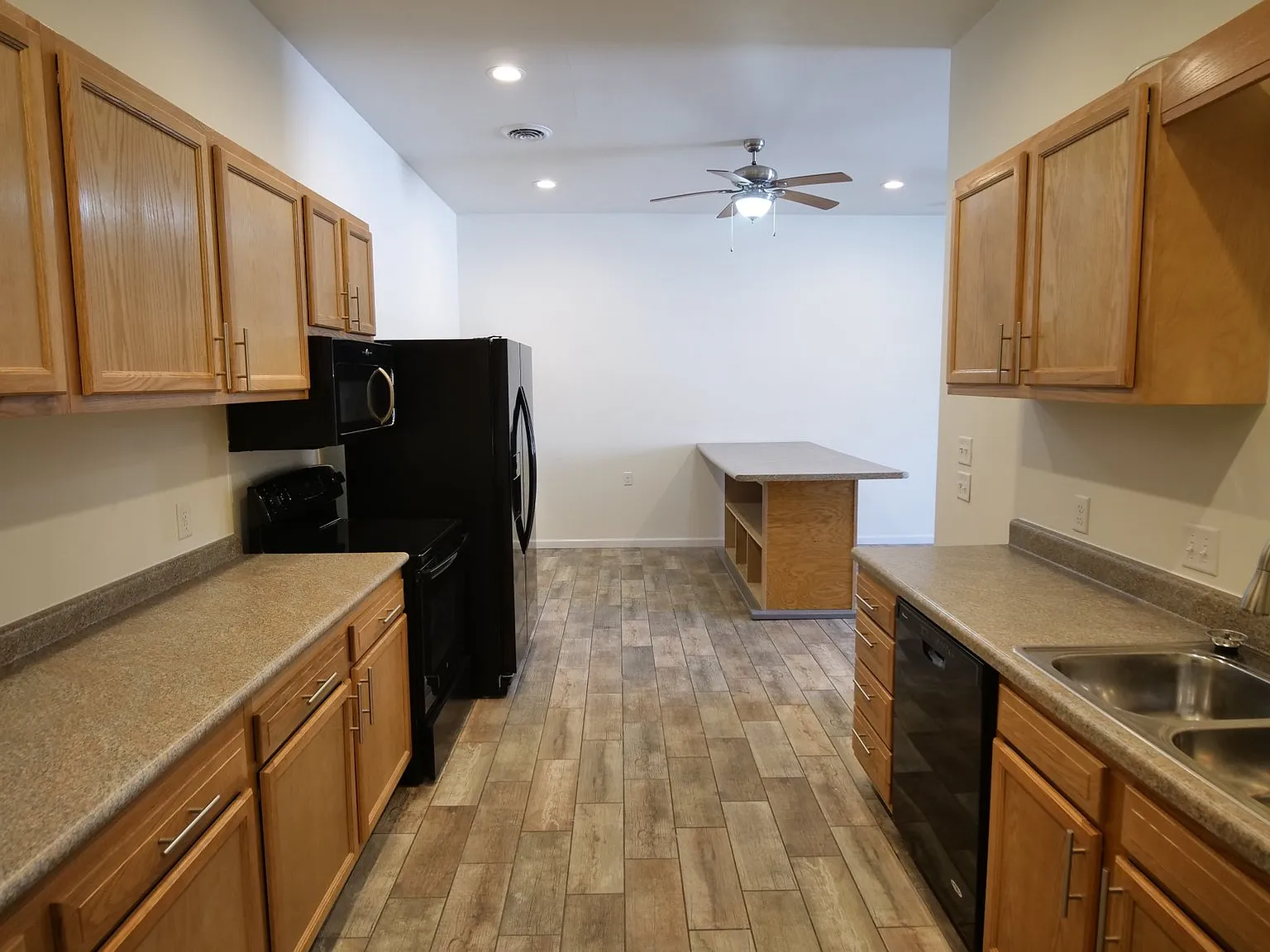 1 Bed/1 Bath Unit in Mount Orab - $990/mo - Avail. Now - 32 Parkway — Photo 3