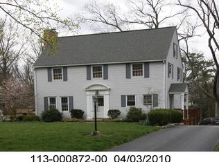 2701 Minerva Lake Rd, Columbus, OH 43231