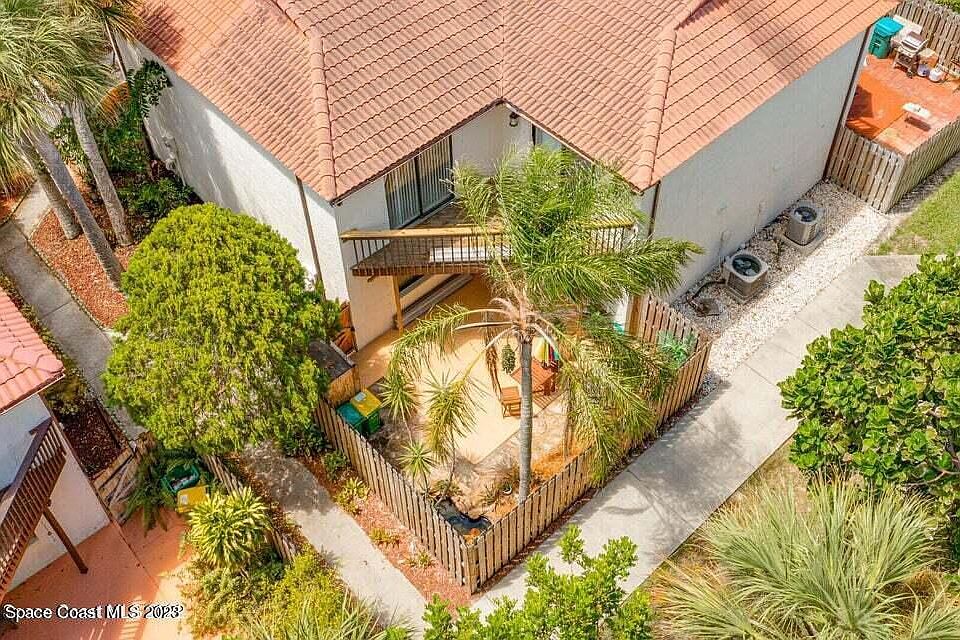1st image of 3250 Sand Ct #3250