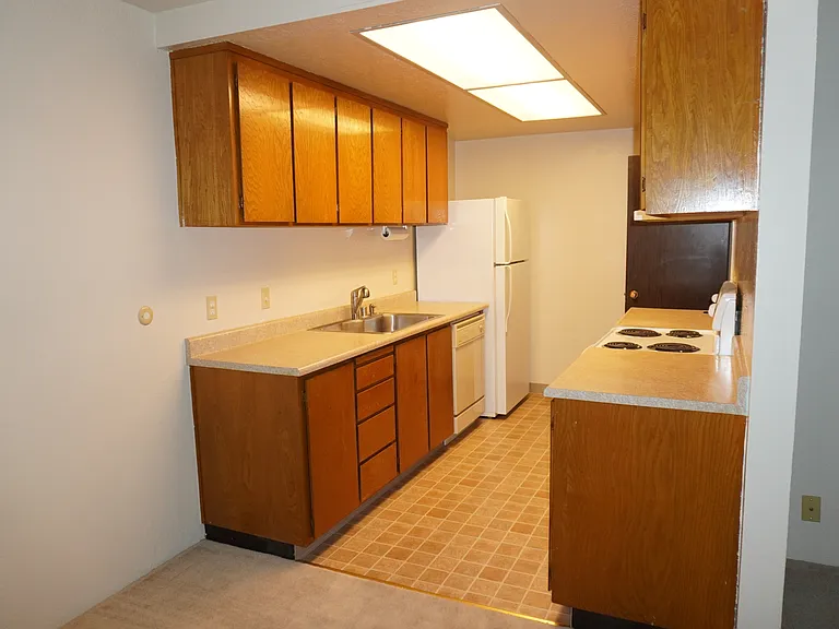 20800 4th St #3 — Photo 5