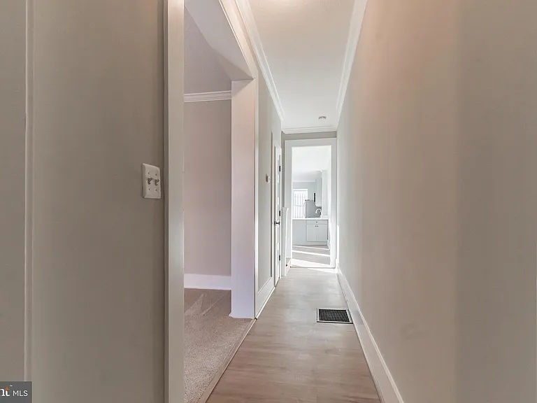 1243 E Lanvale St — Photo 11