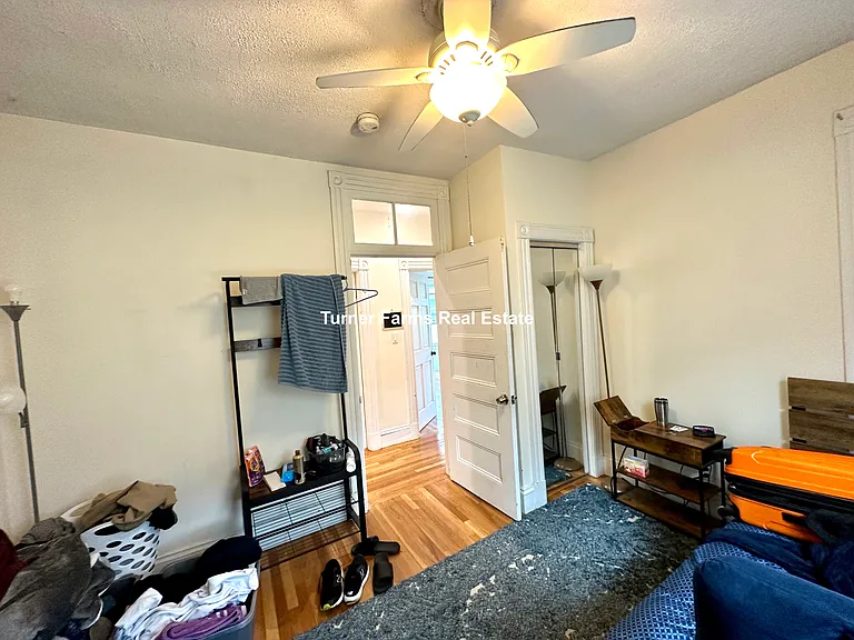 72 Roseclair St #2R — Photo 24