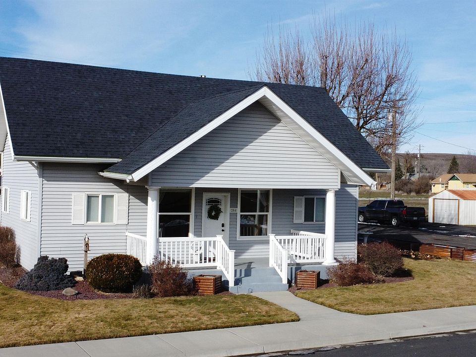 1st image of 204 S Leslie St