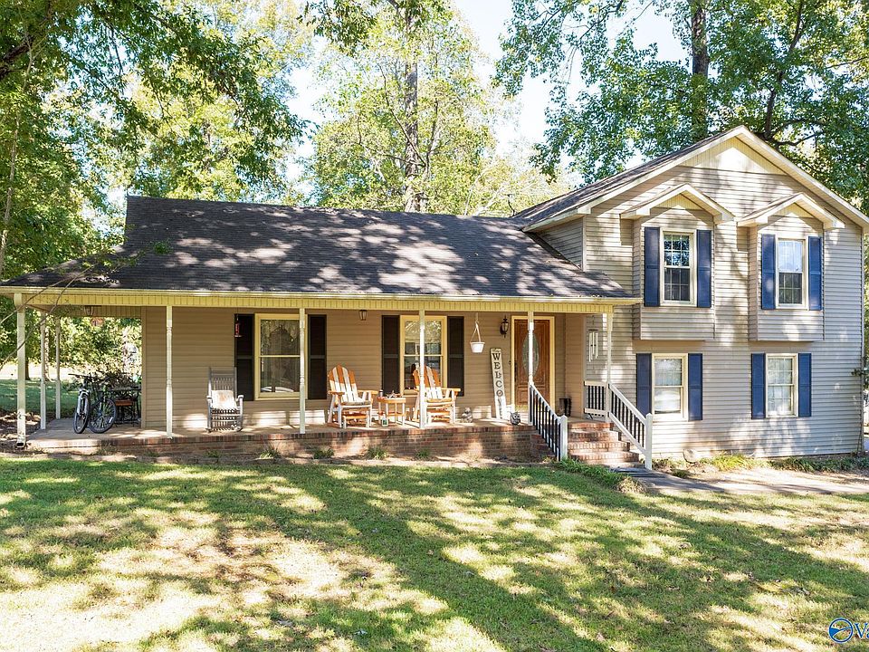 1st image of 277 Stacey Ln