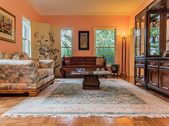 4th image of 4751 Glastonbury Cir