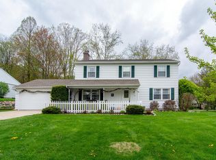 704 Iroquois Trl, Niles, MI 49120