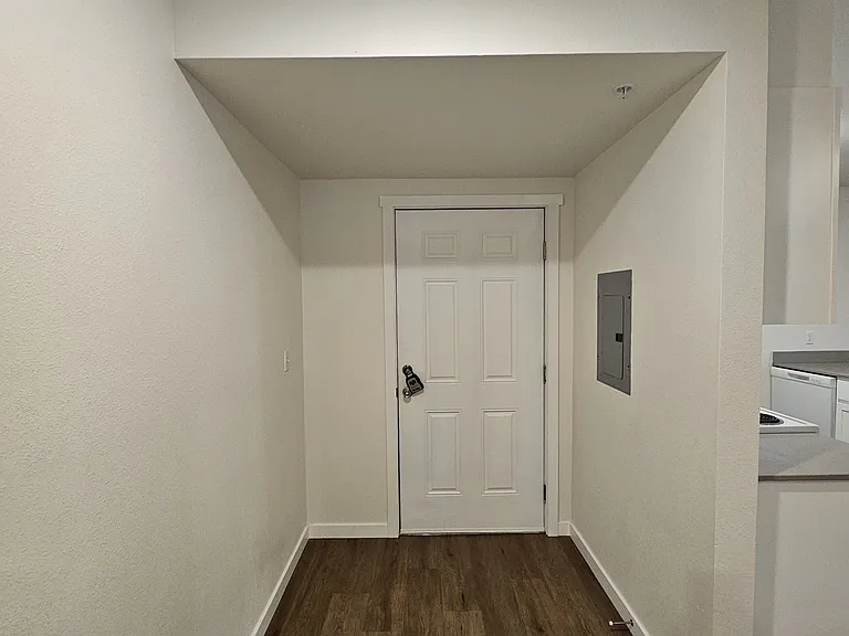 West Brook Apartments — Photo 6