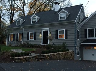 17 Olmstead Ct, New Canaan, CT 06840