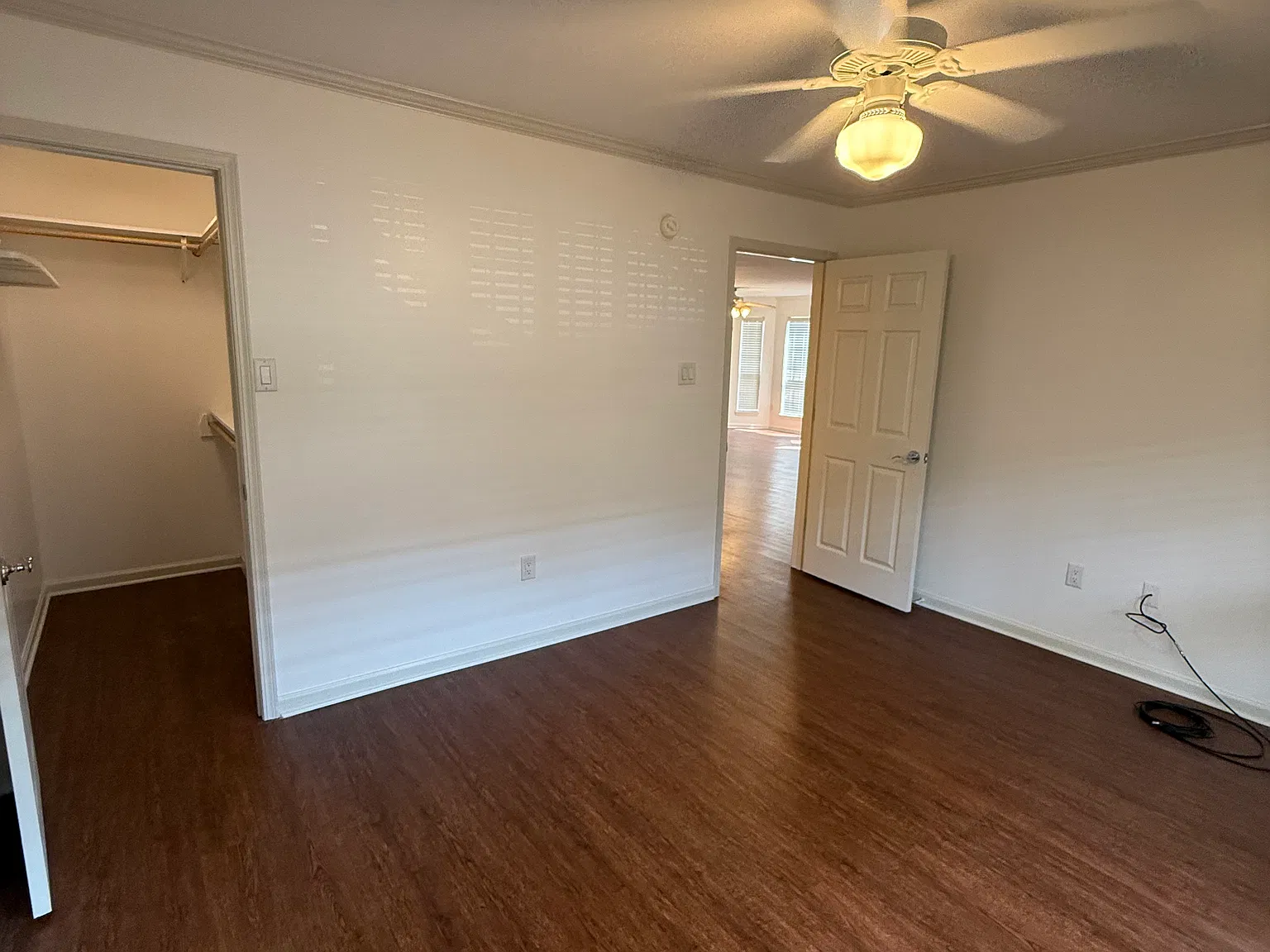 529 Versailles Blvd — Photo 3