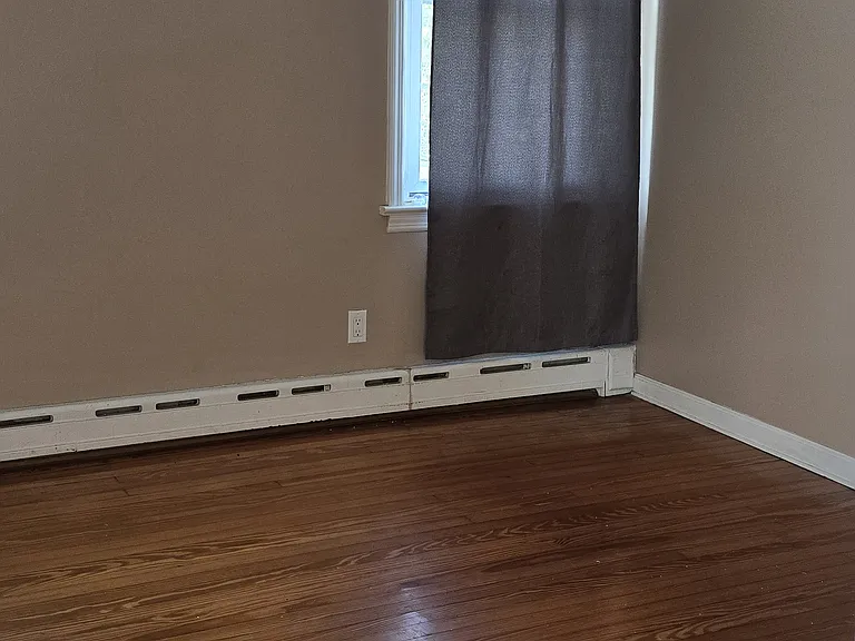 303 N 1st Ave #2 — Photo 10