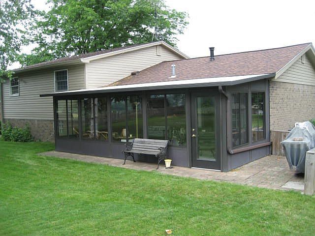 2nd image of 700 Courtview Dr
