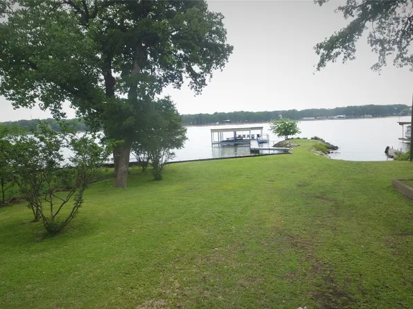 495 Old Mill Ln, East Tawakoni, TX 75472