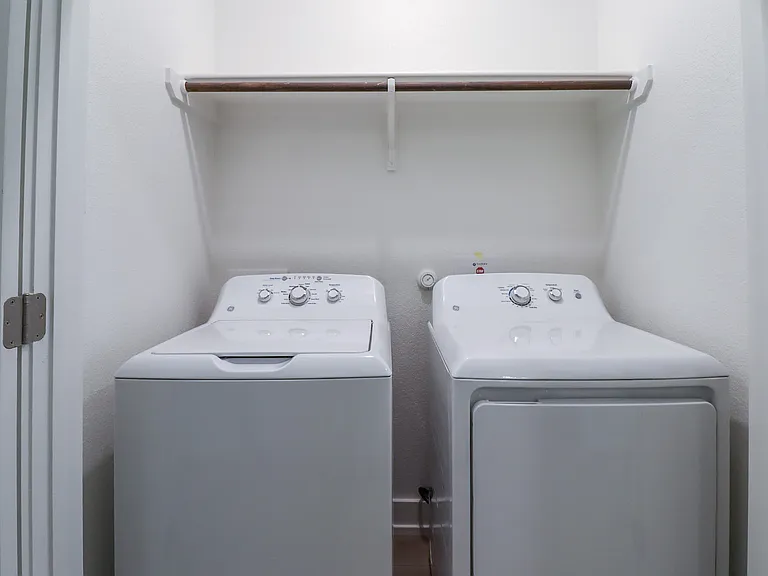 618 Campus St #1 — Photo 27
