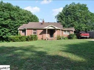 1024 E Perry Rd, Greenville, SC 29609