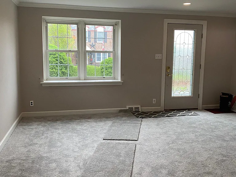 268 Childs Ave — Photo 3