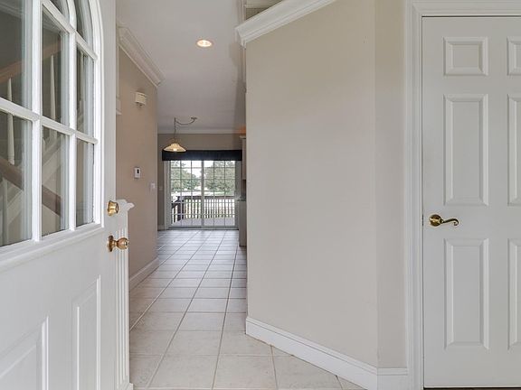 5th image of 14 Shoal Creek Ct