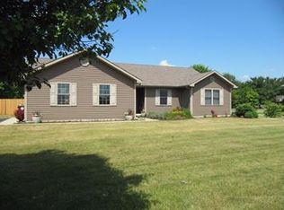 11662 N 400 W, Wheatfield, IN