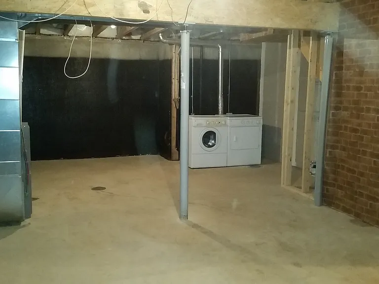 303 Slimmon Pl — Photo 18