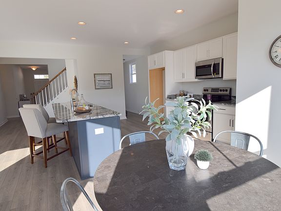 Image represents a previous build. Current selections may vary.