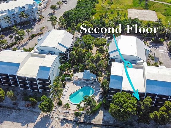 2nd image of 3126 Tennis Villas #3126