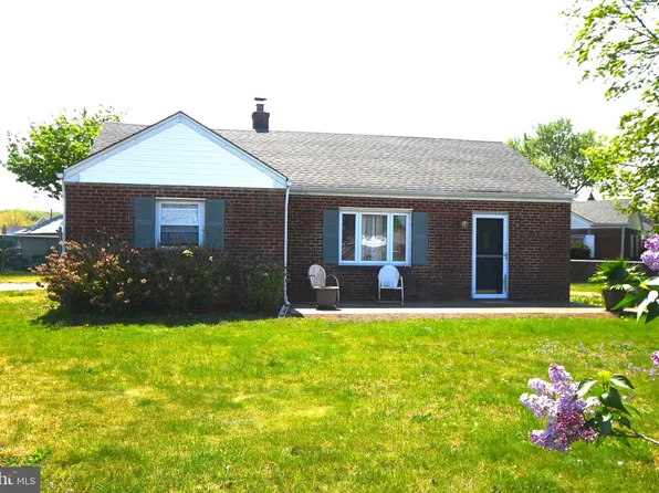 4628 Gary Dr, Bristol, PA 19007