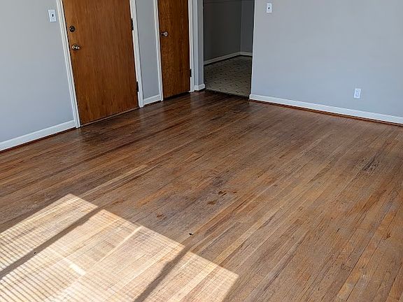 2nd image of 4172 Paxton Woods Ln APT 3