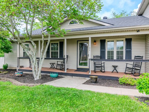 104 Waverly Ln, Frankfort, KY 40601