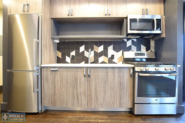 Rented by null | media 26