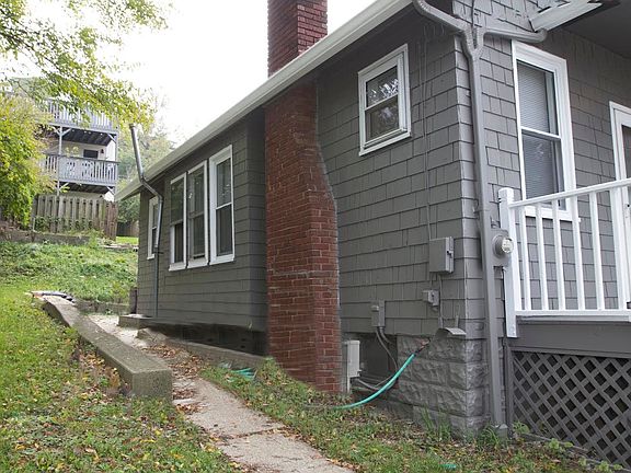 Side Yard leading to cement patio