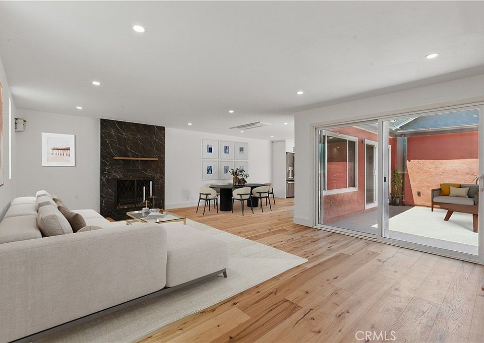 1010 W 13th St, San Pedro, CA 90731 | MLS #PV25105059 | Zillow