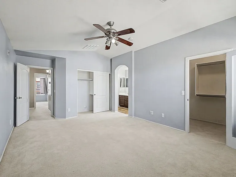 4809 W Valencia Dr — Photo 16