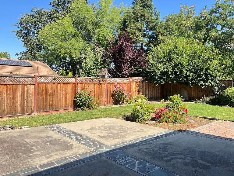 6968 Sunridge Dr — Photo 40