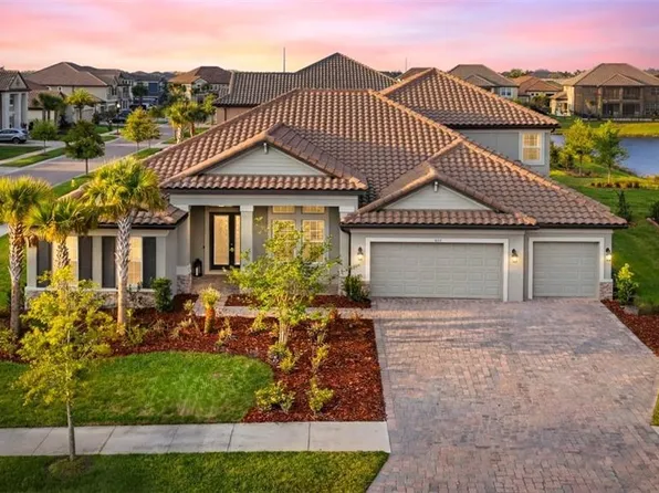 7073 Graybrook Dr, Wesley Chapel, FL 33545