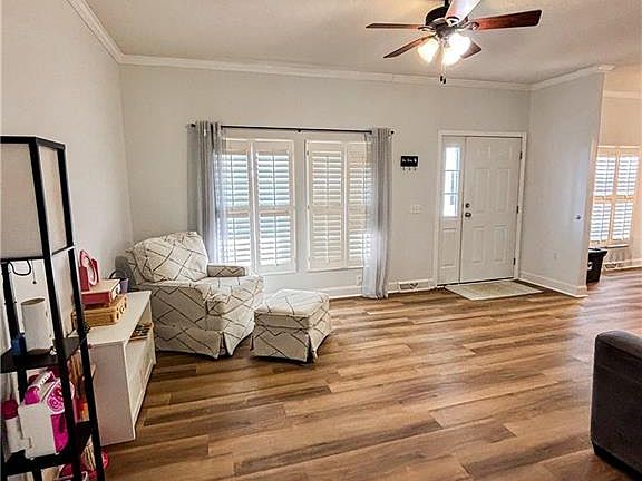 5th image of 103 Simmons Farm Ln